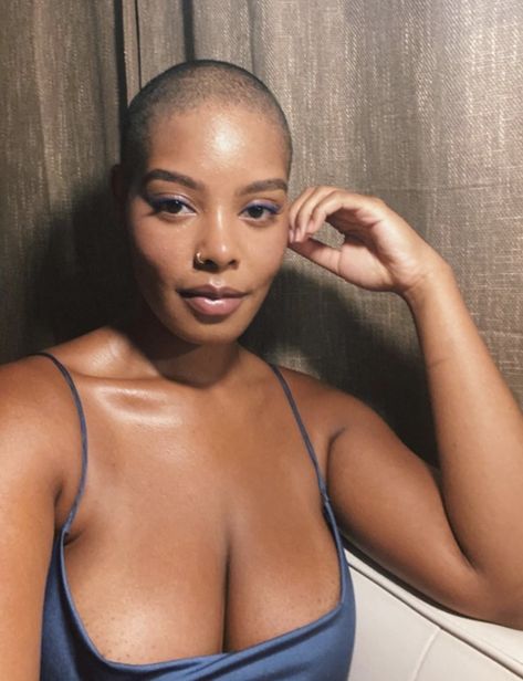 21 Bald Black Women That Make Us Want To Shave Our Heads - Essence Bald Black Women, Bald Hairstyles For Women, Bald Haircut, Alopecia Hairstyles, Bald Head Women, Short Natural Haircuts, Shaved Head Women, Bald Girl, Woman Shaving