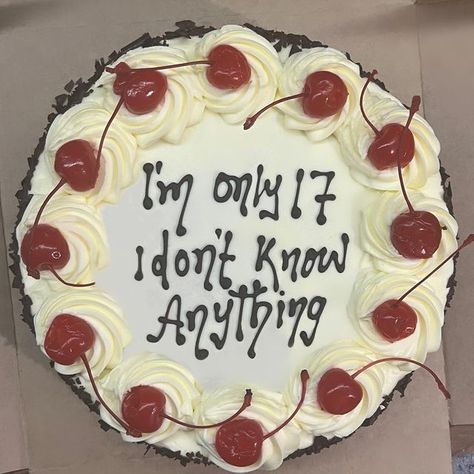 Anything Aesthetic, 17th Birthday Quotes, Taylor Swift Cake, Seventeenth Birthday, Cake Quotes, Taylor Swift Birthday, Queen Aesthetic, Simple Birthday, Simple Birthday Cake