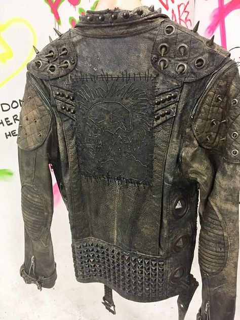 Apocalypse Jacket, Heavy Metal Clothing, Shadow Spirit, Men's Leather Jackets, Apocalyptic Clothing, Leather Jacket Men Style, Post Apocalyptic Fashion, Max Fashion, Apocalyptic Fashion