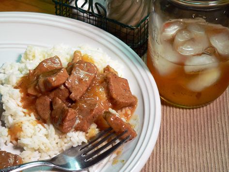 Beef Tips with Rice and Gravy Recipe : Taste of Southern - 11/16/19 very good - make again made with London Broil - great for meal planning meal Beef Tips And Rice, Tastee Recipe, Rice And Gravy, Beef Tips And Gravy, London Broil, Beef Tips, Gravy Recipe, Supper Recipes, Gravy Recipes