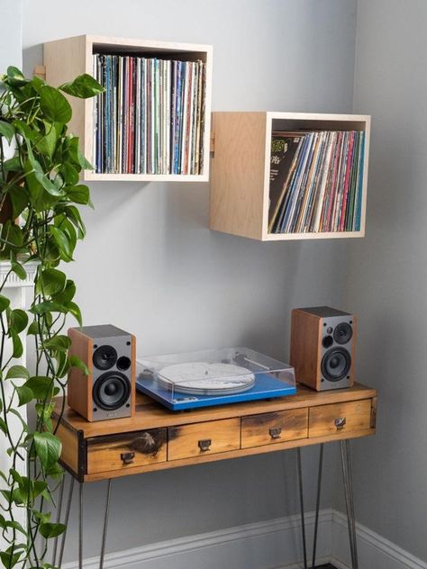 Record Wall Display, Reka Bentuk Bilik Tidur, Reka Bentuk Dalaman, Vinyl Shelf, Wall Cubes, Vinyl Room, Record Room, Record Shelf, Hiasan Bilik Tidur