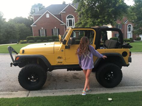 Older Jeep Wrangler, Yellow Jeep Wrangler, Cj5 Jeep, Beautiful Horses Wild, 2 Door Jeep, Yellow Jeep, 2013 Jeep Wrangler, Jeep Camping, Car Deco