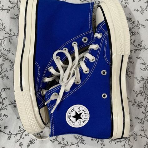 Never Worn Comes In Original Packaging Rush Blue Chuck 70 Converse High Tops Men’s 7/Women’s 9 Converse Royal Blue, Blue Chuck 70, Blue Converse Outfit, All Star Aesthetic, Converse Bleu, Colorful Converse, Royal Blue Converse, 70 Converse, Colored Converse