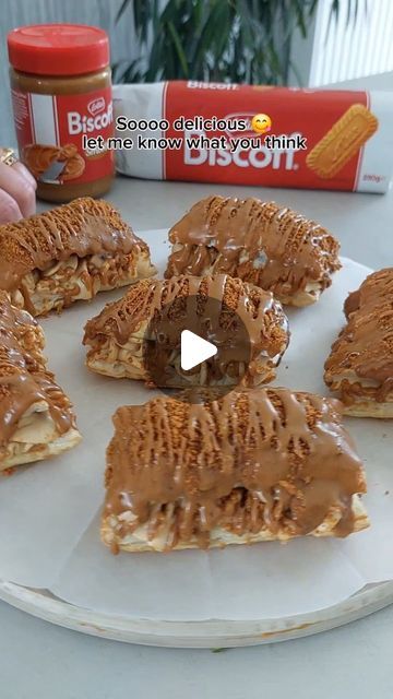 Biscoff Puff Pastry, Puff Pastry Cheesecake, Biscoff Pastry, Puffed Pastry Desserts, Biscoff Desserts, Sweet Puff Pastry Recipes, Puff Pastry Treats, Puff Pastry Dessert, Puff Pastry Cake