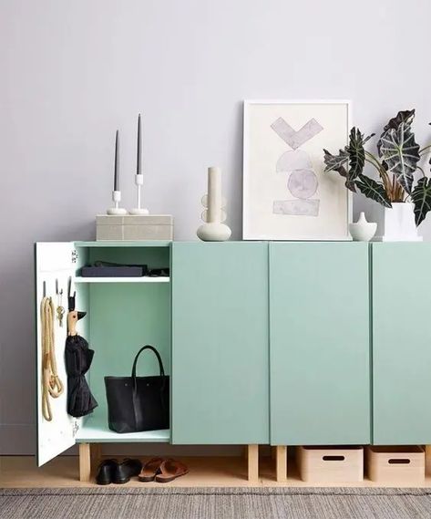 Picture of lovely mint green IKEA Metod cabinets on stained legs will be a perfect fit for a Scandinavian space, with a slight touch of color Entryway System, Ikea Ivar Cabinet, Mudroom Organization, Elegant Entryway, Ikea Ivar, Entryway Console, Entryway Storage, Entryway Organization, 아파트 인테리어