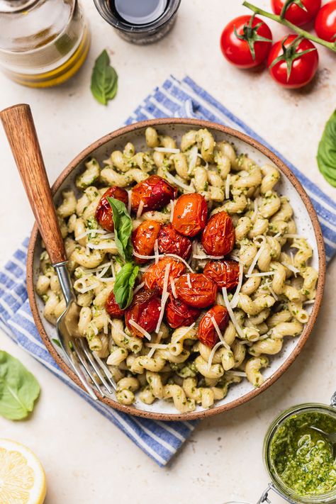 Roasted Cherry Tomatoes Pasta, Healthy Pasta Carbonara, Cherry Tomatoes Pasta, Cherry Tomato Pasta, Filled Pasta, Cooking Stuff, Roasted Cherry, Roasted Cherry Tomatoes, Tomato Pesto