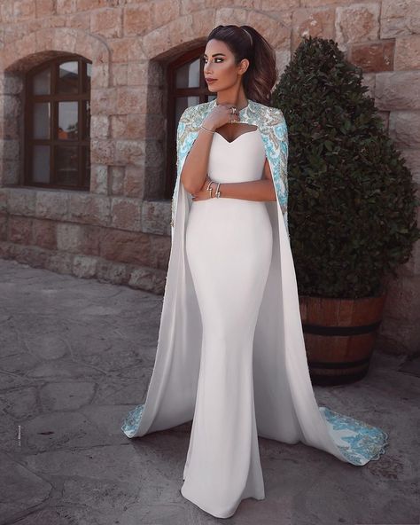 Said Mhamad on Instagram: “Our bride to be @lynn.mawla #henna night  Hair & makeup : @amadeussabra  #saidmhamadphotography” Sleek Wedding, Night Hairstyles, Sell Dresses, Love Couture, White Shawl, Henna Night, White Embroidered Dress, Classic Chic, One Piece Swimwear