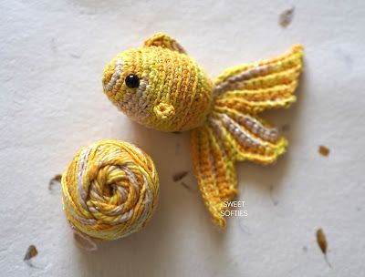 Crochet Angel Fish Pattern Free, Amigurumi Fish Keychain Free Pattern, Crochet Goldfish Cracker, Free Goldfish Crochet Pattern, Crochet Gold Fish Pattern Free, Crochet Mini Fish, Gold Fish Crochet Pattern Free, Goldfish Crochet Pattern Free, Crochet Goldfish Pattern Free