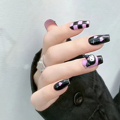 24pcs Short y2k False Nail Wave Line Heart Black Press on Nail Street Style Art Manicure Set Round Street Style Art, Fingernails Painted, Statement Nail, Different Nail Designs, Halloween Nail Designs, Dry Nails, Manicure Set, Unique Nails, False Nail