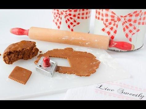 How to Make My Cutout Cookie Gingerbread Dough Sugar Cookie Dough Recipe, Cutout Cookie, Cookie Gingerbread, Gingerbread Dough, Cookie Connection, Coconut Oil Recipes, No Egg Cookies, Cookie Dough Recipes, Gingerbread Recipe