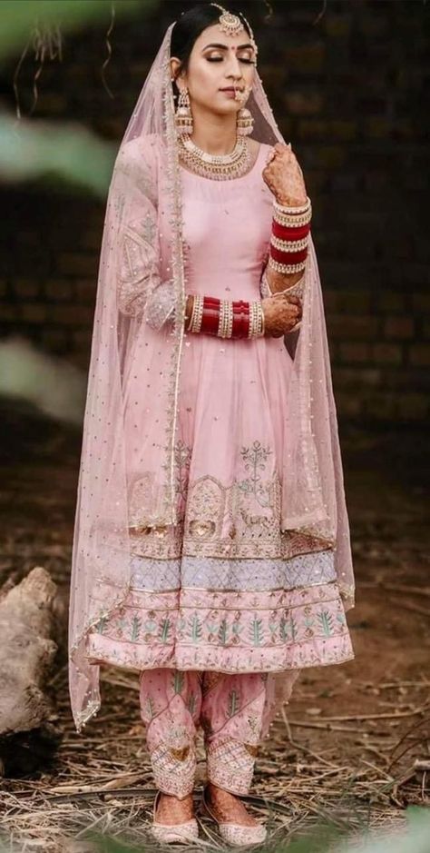 Punjabi Bridal Outfits, Frock Salwar Suit Design Punjabi, Shagan Dresses, Bridal Punjabi Suits Wedding Outfits, Bridal Salwar Suits Wedding, Punjabi Bride Suit, Jago Outfit Punjabi, Jago Outfits, Punjabi Bridal Suit