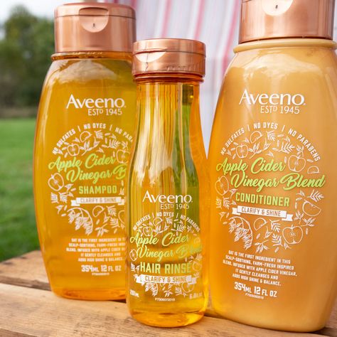 apple cider vinegar for hair by aveeno Aveeno Shampoo, Apple Cider Vinegar Warts, Vinegar For Hair, Apple Cider Vinegar For Skin, Apple Cider Vinegar For Hair, Apple Cider Vinegar Shampoo, Shampoo For Dry Scalp, Hair Styling Products, Hair Concerns