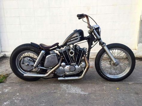 Harley Davidson Bobber, Sportster Cafe Racer, Sportster Custom, Ironhead Sportster, Old School Motorcycles, Sportster Motorcycle, Sportster Chopper, Мотоциклы Harley Davidson, Hd Sportster