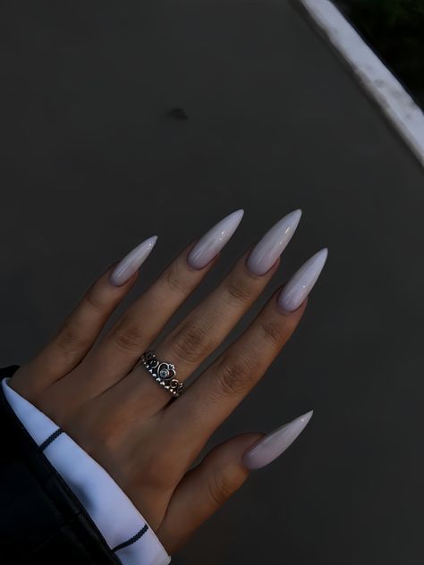 Long white nails, simple nails, long nails, nude nails, 
nails, nails inspiration, acrylic nails, trendy nails, nails shape, long nails, short nails, medium nails, nail art ideas, nails color ideas, pink nails, red nails, black nails, ombre nails, french tip nails, french nails, nails styles, purple nails, wedding nails, Couple Photo Aesthetic, Ombre French Nails, Nails 2023 Trends, Couple Photo Ideas, Goals Couple, Poses Couple, Hippie Nails, Blue Acrylic Nails, Ombre Acrylic Nails