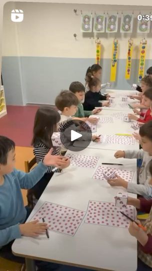 301K views · 2.8K reactions | Dábia Silene on Reels Kindergarten Art Crafts, Kindergarten Art, Kids Learning Activities, Preschool Math, Math Centers, Learning Activities, Stuff To Do, Back To School, Kindergarten