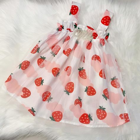 How fun is this 💗🍓🤍“Berry First Birthday”🤍🍓💗 dress!! So cute & prefect for Spring & Summer birthdays! Shop our Etsy link…#themodmango #themodmangobabyco #berry1stbirthday #berryfirstbirthday #strawberry #strawberry1stbirthday #berrysweet #babys1stbirthday #1stbirthdaytheme #spring1stbirthday #summer1stbirthday #firstbirthday #1stbirthday #onedress #babyboutique #babyboutiqueclothing Berry Outfit, 1 Year Birthday Party Ideas, Berry 1st Birthday, Strawberry Outfit, 1st Birthday Dress, Berry Shortcake, First Birthday Dress, Berry First Birthday, 1st Birthday Dresses