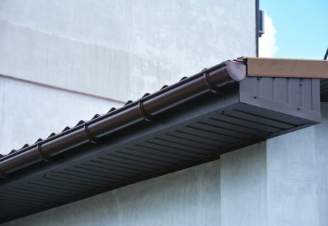 Gutter Alternatives, Soffit Ideas, Roof Soffits, Vinyl Soffit, Gutter Installation, Seamless Gutters, Gutter Repair, Fascia Board, Contemporary Barn