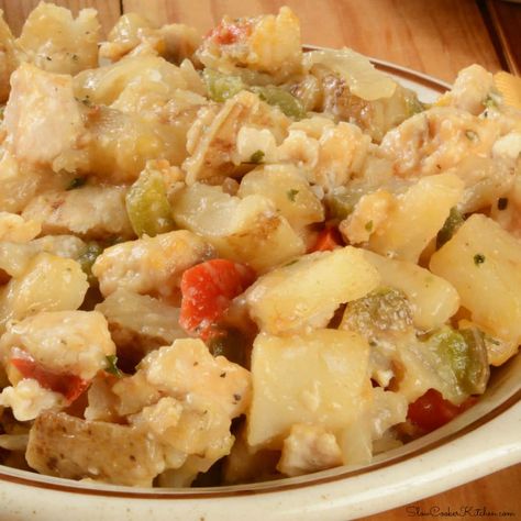 Crock Pot Chicken and Potatoes Crock Pot Chicken And Potatoes, Chicken And Potato Recipes, Chicken Breast And Potatoes, Potatoes Crock Pot, Crock Pot Ideas, Crockpot Chicken And Potatoes, Slow Cooker Kitchen, Chicken And Potato, Chicken And Potatoes