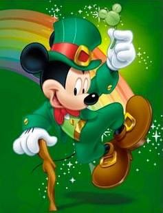 Mickey's Luck Of The Irish St Patricks Day Wallpaper, Mickey Mouse Pictures, Day Wallpaper, Images Disney, Mickey Mouse Art, Mickey Mouse Wallpaper, Diamond Paintings, Disney Favorites, Disney Holiday