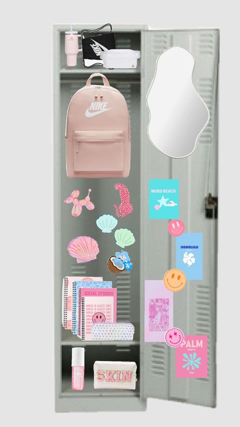 locker🩷 Locker Ideas For Girls 6th Grade, Preppy Locker Ideas, Preppy Studying, Preppy Locker, Cute Locker Ideas, School Locker Organization, School Locker Decorations, Middle School Lockers, Bags Organization