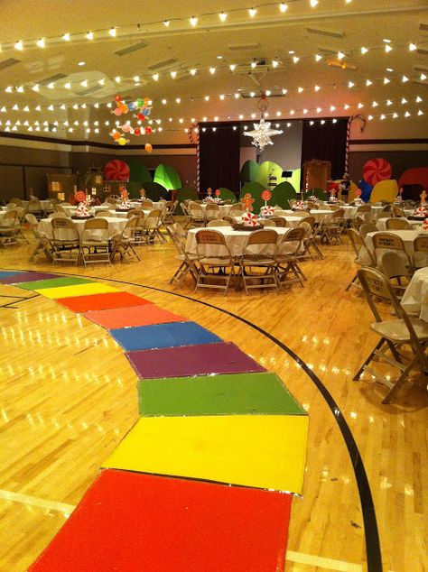 Candyland Floor Decorations, Candyland Floor, Candyland Dance, Landform Projects, Peppermint Forest, Hallway Decorations, Candy Wonderland, Pep Club, 8th Grade Dance