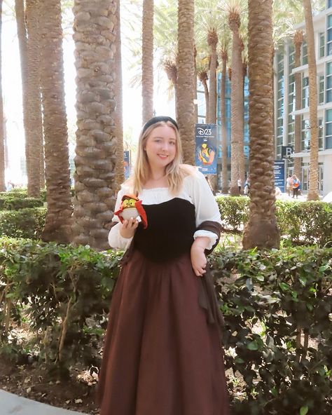 once upon a dream at d23 🤍🦉 #d23expo #d23 #disneyprincess #disneyprincesscosplay Disney Princess Cosplay, Disney Outfits, Disney Princess, Disney, Instagram