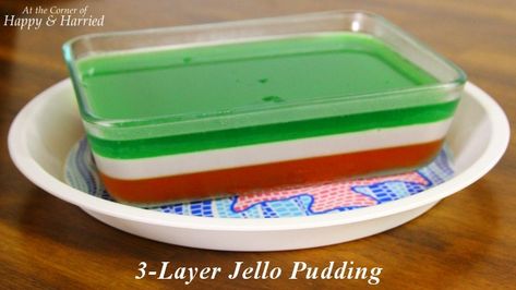 3-Layer Jello Pudding Jello Recipes Christmas, Layer Jello, Layered Jello Recipe, Jello With Fruit, Jello Mold Recipes, Layered Jello, Jello Dessert Recipes, Jelly Pudding, Jello Desserts