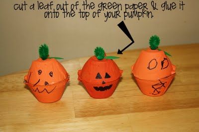 Egg Carton Pumpkins Kid Friendly Halloween Crafts, Easy Halloween Diy Crafts, Kid Friendly Halloween, Egg Carton Crafts, Halloween Preschool, Easy Halloween Crafts, Manualidades Halloween, Fall Halloween Crafts, Halloween Diy Crafts