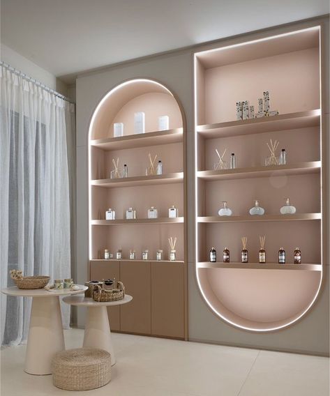 Spa Shelves Decor, Beauty Shops Interior, Medspa Product Display, Make Up Shop Interior Design, Make Up Salon Interior Design, 2024 Salon Decor, Store Interior Design Boutiques, Spa And Boutique, Esthetician Room Design