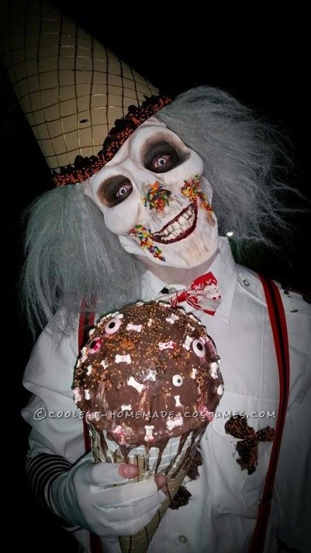 Handmade Super Creepy Ice Cream Man and Candy Clown Couple Costume Diy Clown Costume For Men, Clown Costume Men, Clown Couple Costume, Creepy Ice Cream, Clown Couple, Creepy Clown Makeup, Candy Costume, Halloween Shadow Box, Halloween Circus