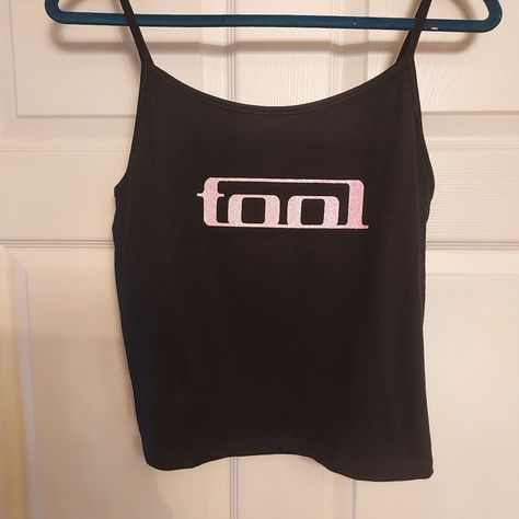 Polyester Cotton Blend Slim Fit Crop. If You Run Between Sizes I'd Size Up Tool Shirt Band, Tool Shirt, Band Tank Tops, Silly Clothes, Thrift Inspo, Tool Band, 90s Outfit, Y2k Clothing, Summer Inspo