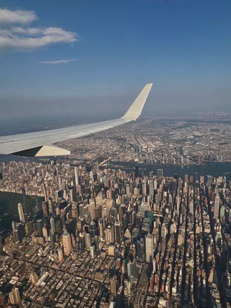 New York From Airplane, New York Flight View, Nyc Plane View, Plane Window View, Plane Window New York, Air Plain, Sky View From Airplane, Plane Window, Galaxy Wallpaper Iphone