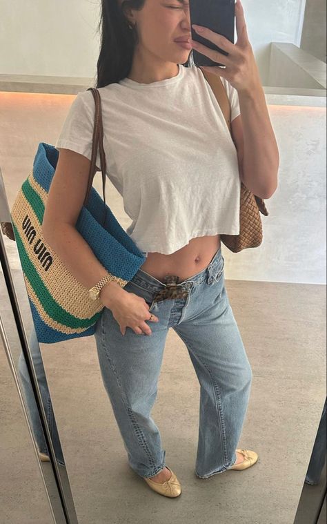 Kylie Jenner Jeans, Stylizacje Kylie Jenner, Moda Kylie Jenner, Kendall Ve Kylie, Kylie Jenner Outfits Casual, Stile Kylie Jenner, Kylie Jenner News, Looks Kylie Jenner, Estilo Kylie Jenner