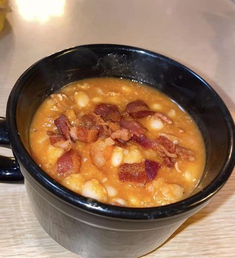 Granny's Homestyle Cooking and recipes | My favorite Campbells soup as a kid was bean with bacon Bean With Bacon Soup Recipe, Bean With Bacon Soup, Soup Maker Recipes, Warm Soup Recipes, Bean And Bacon Soup, Quick Soup Recipes, Creamy Soup Recipes, Quick Soup, Campbells Soup