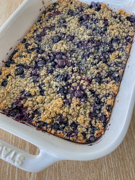 Baked Blueberry Oatmeal – Peanut Butter and Jilly Baked Blueberry Oatmeal, Blueberry Oat Bars, Blueberry Baked Oatmeal, Blueberry Oatmeal Bake, Peanut Butter Blueberry, Healthy Breakfast Choices, Oatmeal Peanut Butter, Baked Oatmeal Healthy, Blueberry Oat