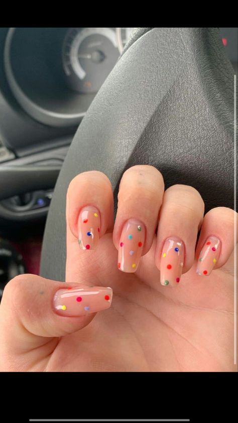 Nude Nail Polish, Minimal Nails, Simple Acrylic Nails, Dots Nails, Minimalist Nails, Dream Nails, Funky Nails, Pretty Acrylic Nails, Short Acrylic Nails