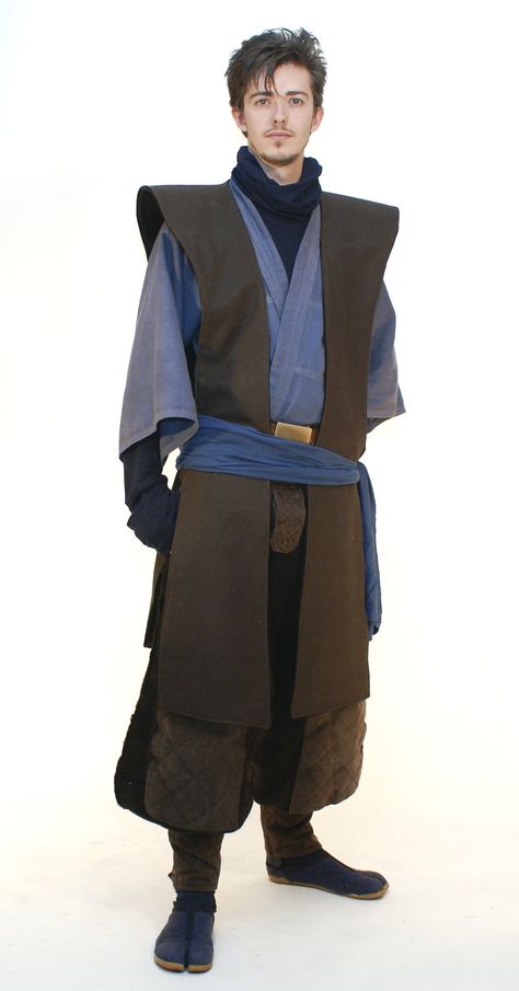 Jedi Outfit, Sister Costumes, Jedi Cosplay, Cyberpunk Techwear, Male Portrait Poses, Fantasy Garb, Larp Costume, Cyberpunk Style, Medieval Clothing