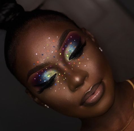 Black Queen Makeup, Cosmic Makeup, Fashion Show Makeup, Face Beat Makeup, Carnival Makeup, Magical Makeup, Queen Makeup, Photoshoot Makeup, Eye Makeup Designs