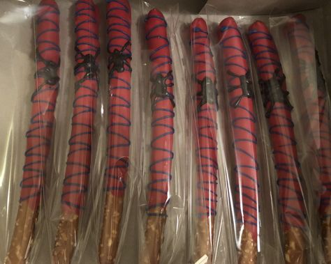 Spiderman theme chocolate covered pretzels Spider Man Chocolate Covered Pretzels, Spiderman Chocolate Covered Pretzels, Spiderman Pretzels, Spiderman Pretzel Rods, Spider Man Pretzel Rods, Pretzel Ideas, Atrapasueños Tattoo, Spiderman Theme Party, Cheers Theme