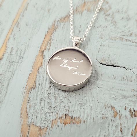 Keep the memory of a loved one forever by having their hand writing engraved on a keepsake urn necklace. A solid cast 925 sterling silver engraved circle capsule with a secret - perfect to hold the cremation ash remains of your loved one close at all times.  The top can unscrew to reveal a secret cavity. Just send me a convo with an image of the hand writing attached and I will convert it into a vector image for engraving. This pendant measures: 18 mm in diameter. I have suspended this pendant f Ashes Jewelry Cremation, Writing Photos, Memory Of A Loved One, Meaningful Necklace, Urn Pendant, Urn Necklace, Ashes Jewelry, Keepsake Urns, Cremation Ashes