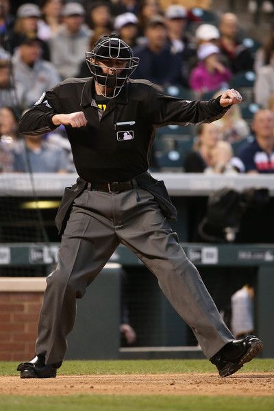 Lance Barrett, home plate umpire//APril 25, 2016 PIT at COL Umpire Baseball, Job References, Baseball Umpire, M50 Gas Mask, Job Reference, Home Plate, Baseball Pictures, Wonder Years, Gas Mask