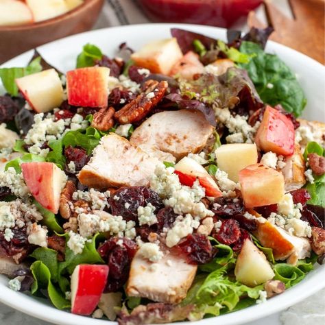 Roast Pecans, Apple Pecan Chicken Salad, Apple Pecan Salad, Pecan Chicken Salads, Salad With Chicken, Pecan Chicken, Apple Chicken, Harvest Salad, Pecan Salad