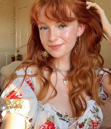 Underrated Music, Mathilda Mai, Pretty Redhead, Hair Color Unique, Red Haired Beauty, Beautiful Red Hair, Ginger Girls, Redhead Beauty, Redhead Girl