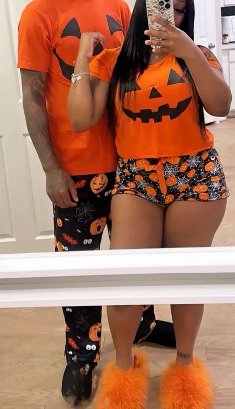 Couple Goals Teenagers Pictures, Couple Fits, Couples Halloween Outfits, Black Relationship Goals, Cute Couple Outfits, Girlfriend Goals, Black Love Couples, Couple Goals Teenagers, Couples Vibe