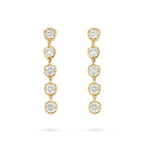 Palmyre earrings. Yellow gold, diamonds. Van Cleef & Arpels, Drops Of Water, Van Cleef And Arpels, Airport Fashion, Diamonds And Gold, Van Cleef Arpels, Van Cleef, Lovely Jewellery, Dream Jewelry