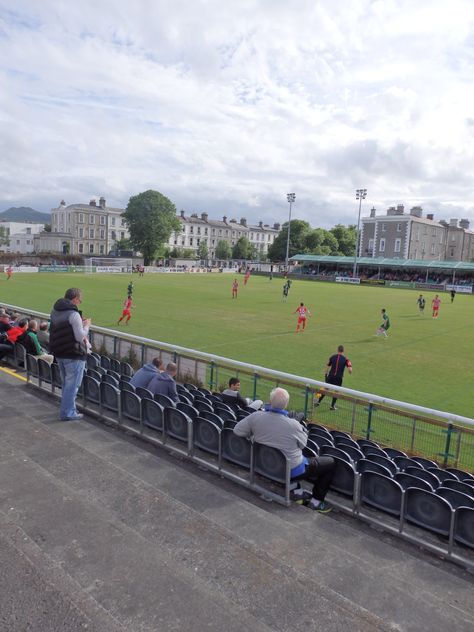 Bray Wanderers v Sligo Rovers 27.6.2015  https://analogueboyinadigitalworld.wordpress.com/2015/06/28/bray-wanderers-1-0-sligo-rovers-27-6-2015/ Sligo Rovers, Soccer Field, Wordpress, Soccer, Football, Quick Saves, American Football