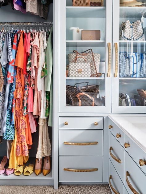 Tori Robinson, Tori Rubinson, Chevron Pattern Floor, Transitional Closet, Wardrobe Design Ideas, Glam Closet, Blue Laundry Rooms, Blue Drawers, Closet Island