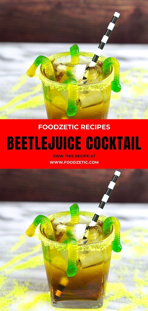 Beetlejuice Drink, Cocktail Recipes Halloween, Halloween Themed Drinks, Cocktail Halloween, Halloween Party Drinks, Recipes Halloween, Halloween Drink, Halloween Cocktail, Halloween Fest