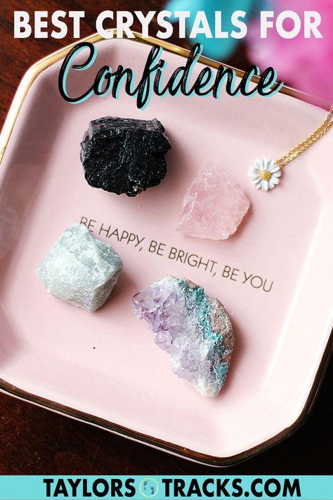 Confidence Crystals, Crystals For Confidence, Self Esteem Building Activities, Crystal Magick, Best Crystals, Stones Necklace, Crystal Healing Stones, Love Tips, Confidence Boost