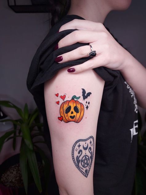 Pumpkin Moon Tattoo, Tiny Jack O Lantern Tattoo, Jackolantern Tattoo, Jack O Lantern Tattoo, Fall Tattoos, Fall Tattoo, Ja Morant Style, Lantern Tattoo, Pumpkin Moon